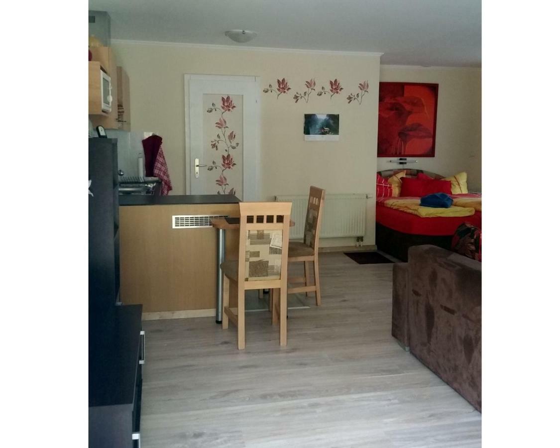 Ferienwohnung Gerlach Дрезден Екстер'єр фото